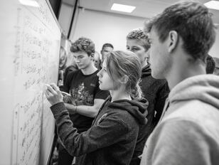 operalingual-mj-landscape-114