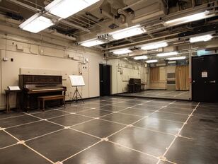 operalingual-mj-landscape-123