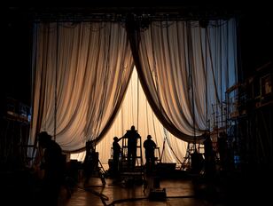 operalingual-mj-landscape-208