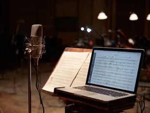 operalingual-mj-landscape-24