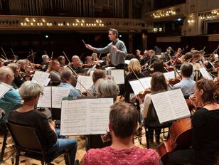 operalingual-mj-landscape-252