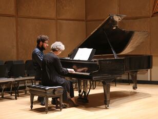 operalingual-mj-landscape-42