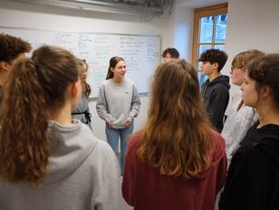 operalingual-mj-landscape-93